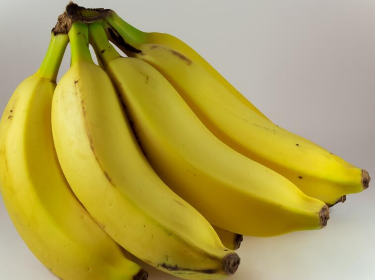 香蕉减肥法一天瘦三斤