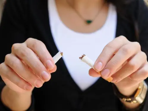 十个最好的戒烟方法：教你如何正确科学地戒烟-第2张图片-爱薇女性网