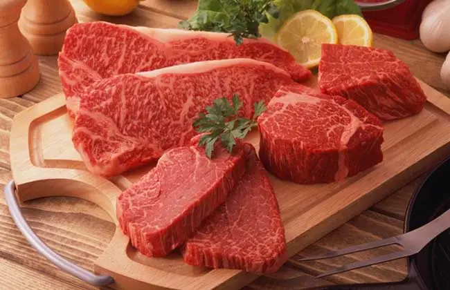 牛肉不能和什么一起吃（牛肉的九种相克食物表）-第1张图片-爱薇女性网